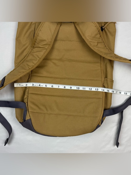 barker backpack leather Parker - Built-In Zippered Laptop Sleeve - With Adjustable Shoulder Straps - Brown Economy Spinner Baits - womensgiftguide24 Rugged yet refined Size:Live Bait Cooler - 20 Quart